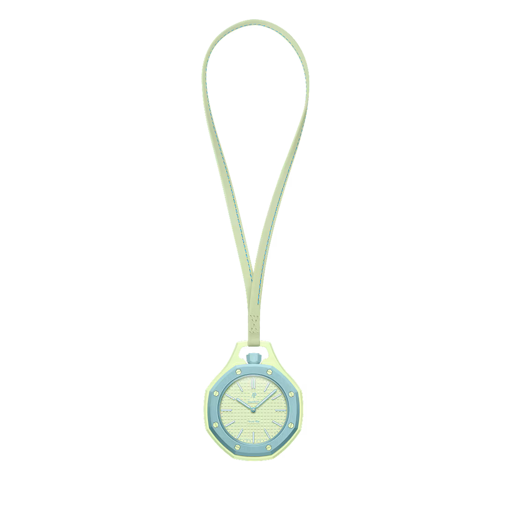 Montre de poche Royal Pop Blaue Acht vue de face — cadran Petite Tapisserie vert lime, lunette octogonale bleu clair, cordon cuir de veau vert