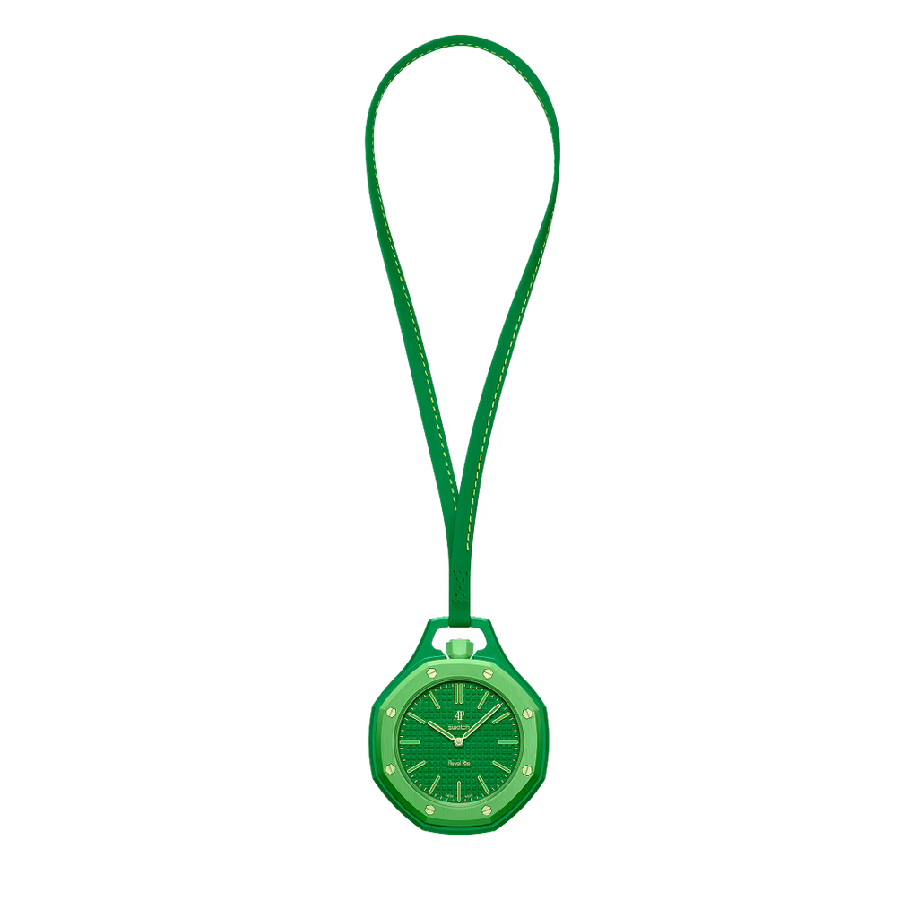 Montre de poche Royal Pop Green Eight vue de face — cadran Tapisserie vert, lunette octogonale vert clair, vis vert foncé, cordon cuir vert